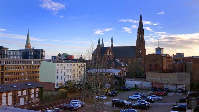 Neugotische Paulskirche an der Franz-Mehring-Straße im Stadtteil Paulsstadt. Foto: Helmut Kuzina