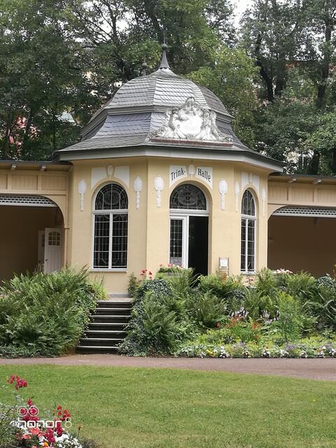 ...die Trinkhalle - alloholfrei... ;-)))