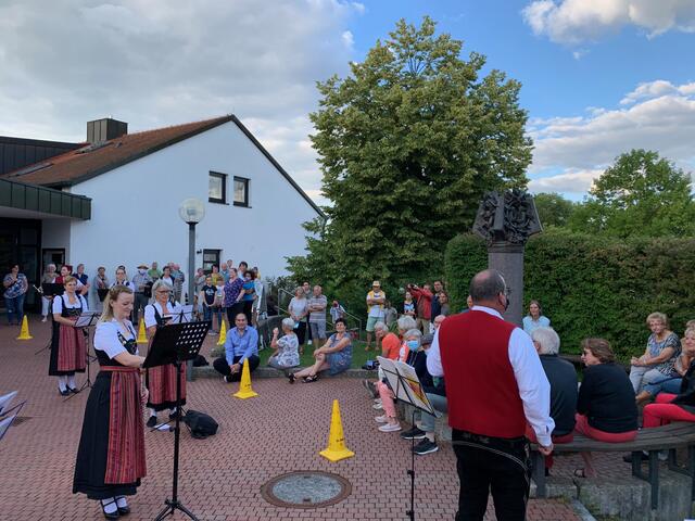 Eröffnung Musiksommer - Standkonzert bei St. Raphael