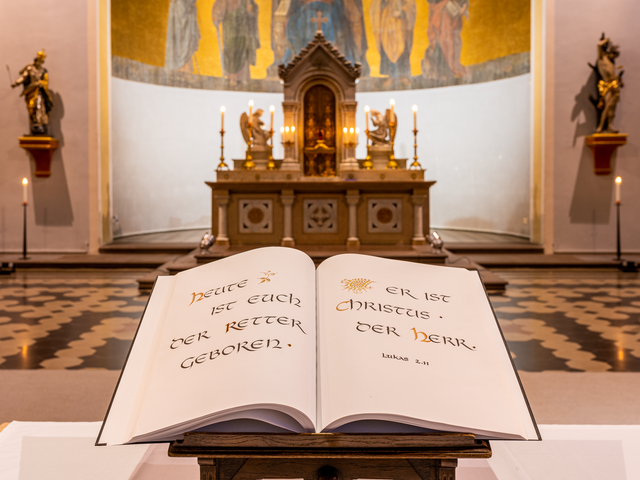 Stadtpfarrkirche Friedberg im Advent 2020