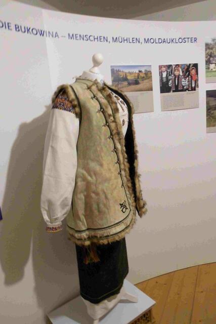 Trachten aus der Bukowina