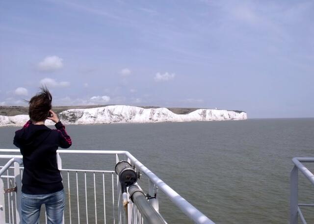 ... tschüss Dover. Ein letzter Blick auf den Kreidefelsen.