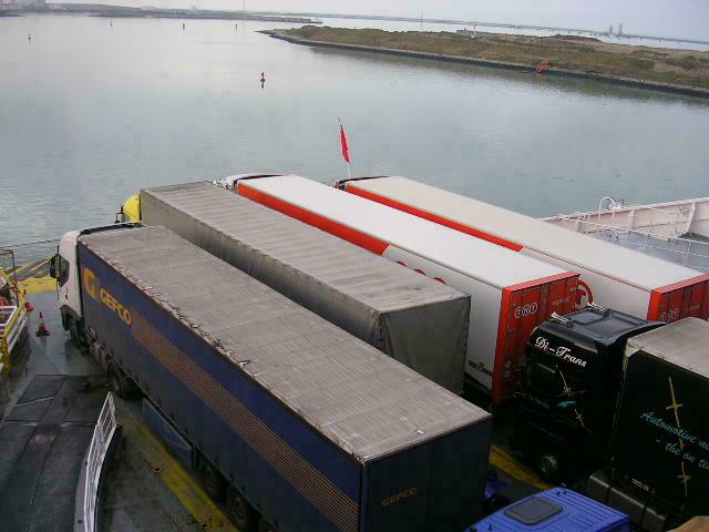 LKW in Dunkerque / Grande Synthe - Ferry Port
