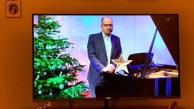 24. Dezember 2020. Heilig Abend im Haus-Kanal. Bleibt gesund!
Wir sagen D A N K E !