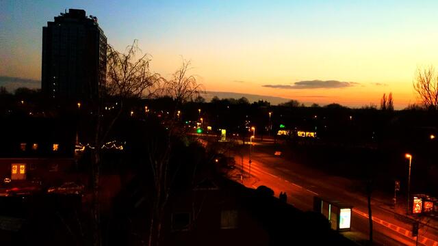 10. Januar 2021. Blick in den Abendhimmel über Hannover. Bleibt gesund!