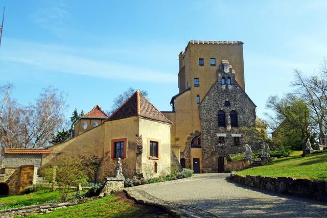 in der Parkanlage der Roseburg (Archivbild)