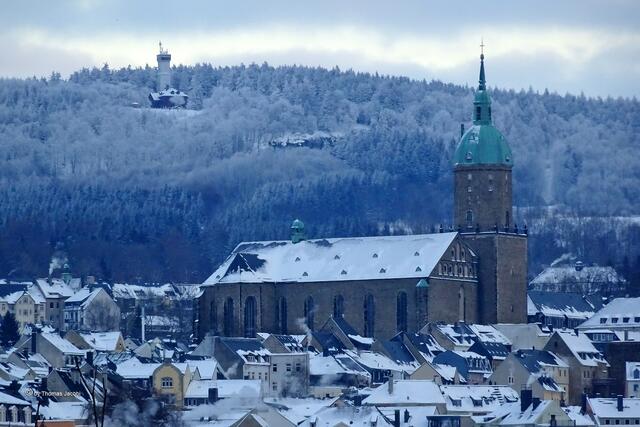 Blich von Frohnau auf die St. Annenkirche und den Pöhlberg