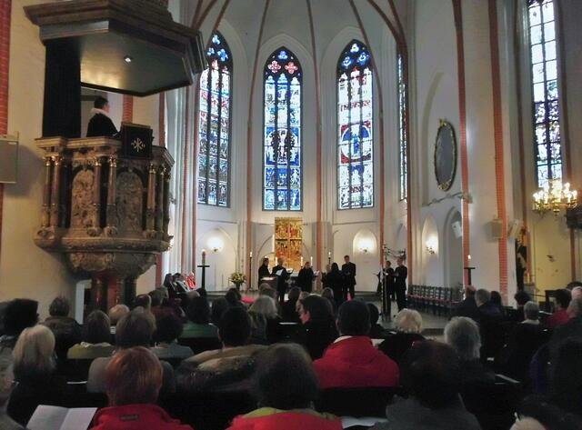 In St. Jacobi zur Pilgermesse 2016 mit dem wunderbaren Vokalensemble "Capella Peregrina".