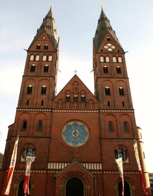 St. Marien-Dom -  Erzbistum Hamburg seit 1995