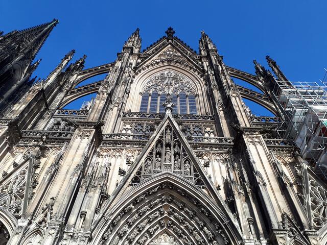 Kölner Dom - Wunderwerk der Gotik -  02/2021 - https://www.myheimat.de/koeln/kultur/koelner-dom-wunderwerk-der-gotik-d3152159.html