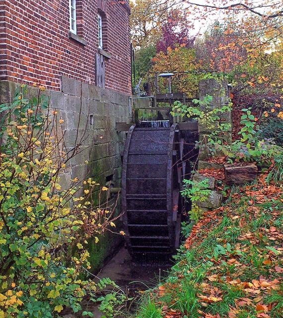 Wasserrad der Eickmühle Wichtringhausen im Jahr 2015