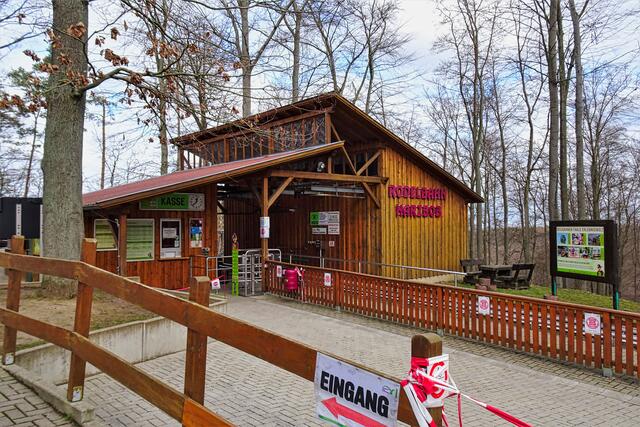 auch eine Sommerrodelbahn gibt es am Hexentanzplatz