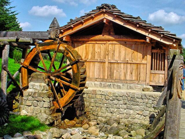 Koreanische Wassermühle im Internationalen Mühlenmuseum Gifhorn