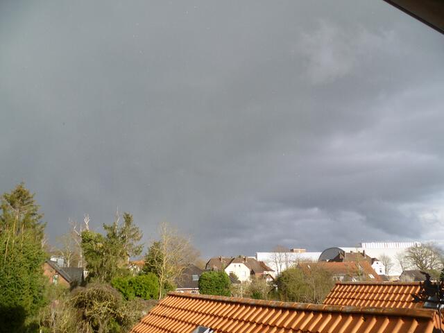 dunkle Wolkengebilde