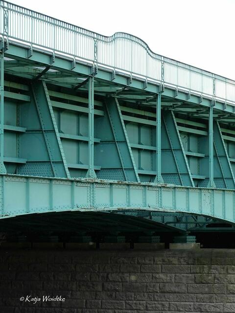 Brücke des Mittellandkanals über die Leine aus dem Jahre 1917 am Wasserstraßenkreuz Seelze (Foto: Katja Woidtke) | Foto: Katja Woidtke
