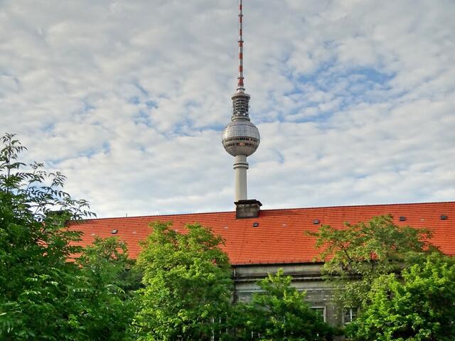 .. vom historischen Hafen aus gesehen ...