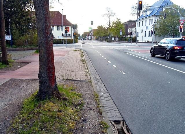 Plötzliches Ende eines Fahrradstreifens