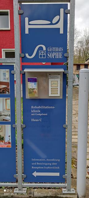 ...."mit Gastgeberei" - habe ich so noch nie gelesen.