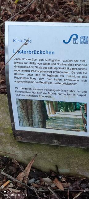 Kommen wir nun zum Laster einiger Menschen (dazu gehöre ich auch). ;-) Die Geschichte zum "Lasterbrückchen" kann ich Euch einfach nicht vorenthalten. ;-)