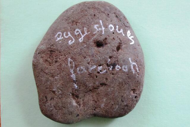 eggestones - facebook.