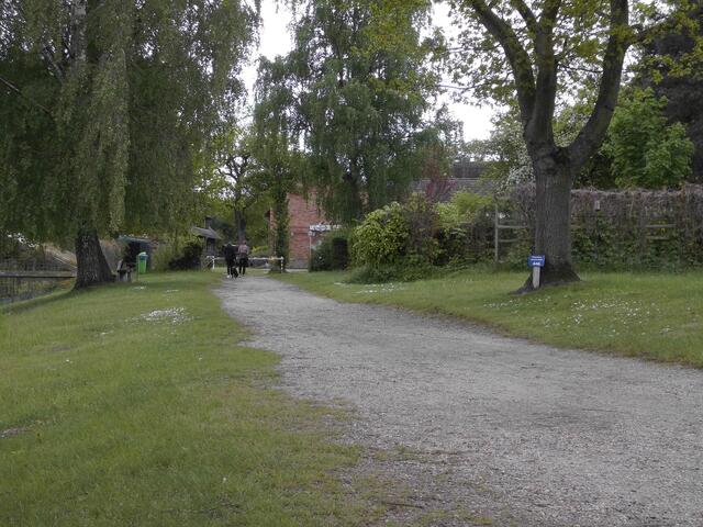 . . . nur kurz wandern, entspannen und die Ruhe in dieser Natur genießen . . .