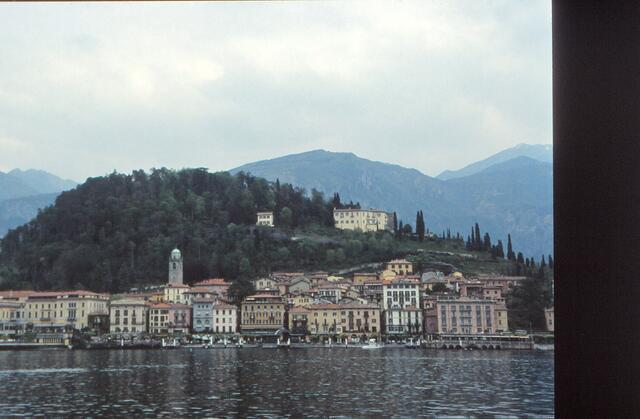 Bellagio, gegenüber von Cadenabbia