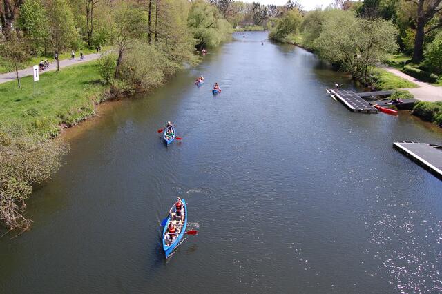 Sie kann gut, wie die Leine auch, mit Booten oder Fahrrädern erkundet werden.