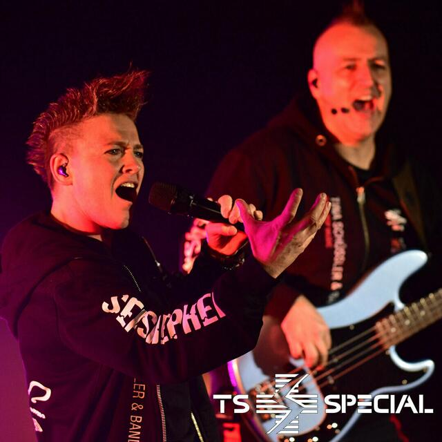 Open-Air Konzert-Tour mit Sängerin Tina Schüssler und ihrem Bassist Thomas Sedlmeier als Duo TS Special, startet dieses Wochenende