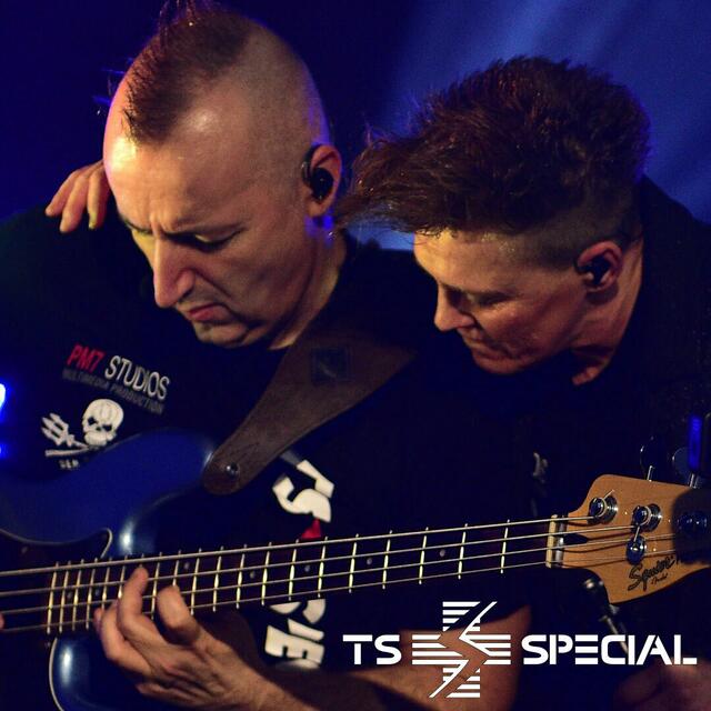 Open-Air Konzert-Tour mit Sängerin Tina Schüssler und ihrem Bassist Thomas Sedlmeier als Duo TS Special, startet dieses Wochenende