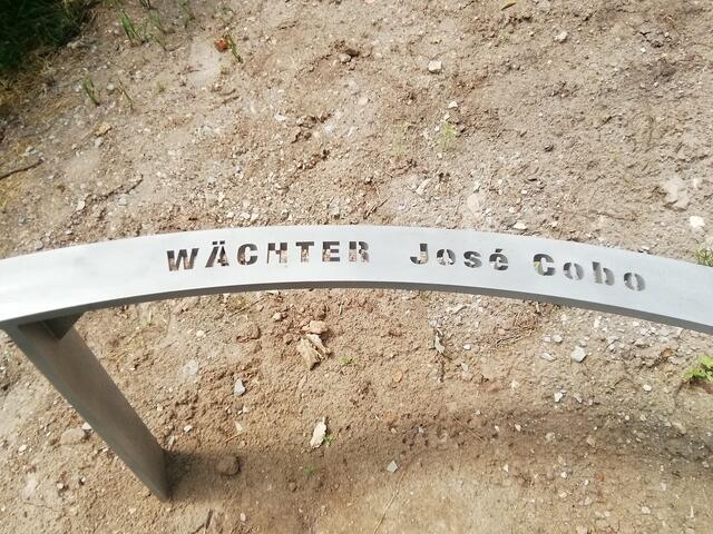 Was für WÄCHTER ? Mit O'Brian zu Hollywood am Mittelberg gewandert - aber es weiß nicht was soll es bedeuten was da im Walde steht ?!