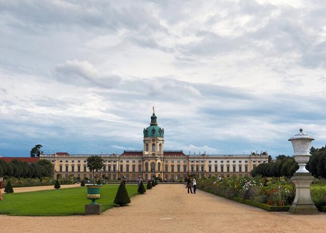 Schloss Charlottenburg, vom Schlossgarten aus gesehen