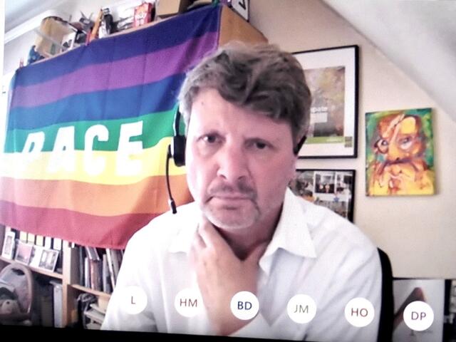 . . . Detlef Ramisch, der Pressesprecher von Greenpeace Hildesheim, gestaltete die Veranstaltung mit einem hervorragenden Impulsvortrag . . .