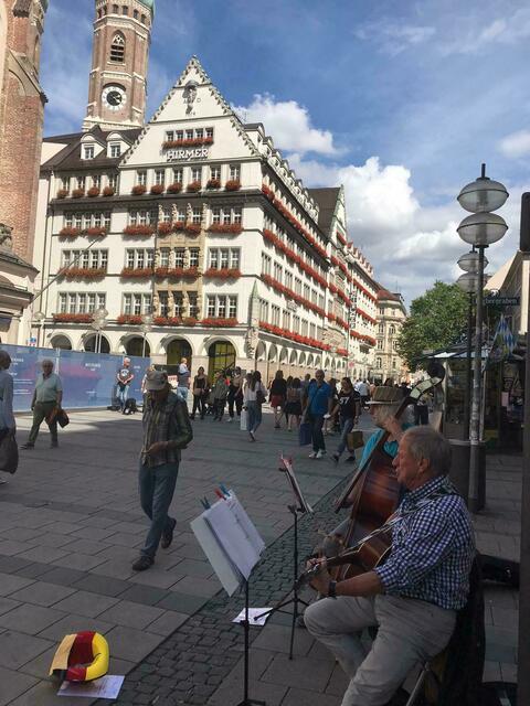 Duo Peter & Joe, Fußgängerzone München