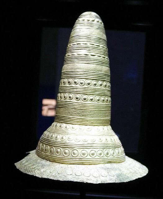 ausgegraben in Schifferstadt,   350 g                                                       Schifferstadt, Rhein-Pfalz-Kreis, 1400-1300 v. Chr.                 Historisches Museum der Pfalz, Speyer