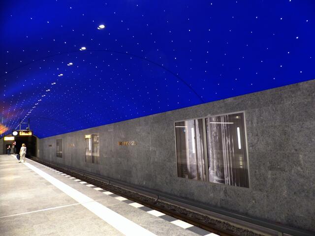 Der U-Bahnhof Museumsinsel, der 16 Meter unter dem Spreekanal liegt, ist ein echter Hingucker.
