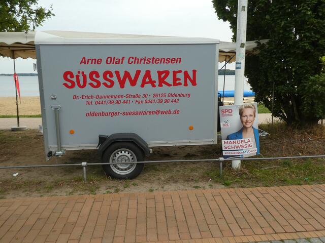 Rechts, die süßeste Versuchung seid es Schokolade gibt.