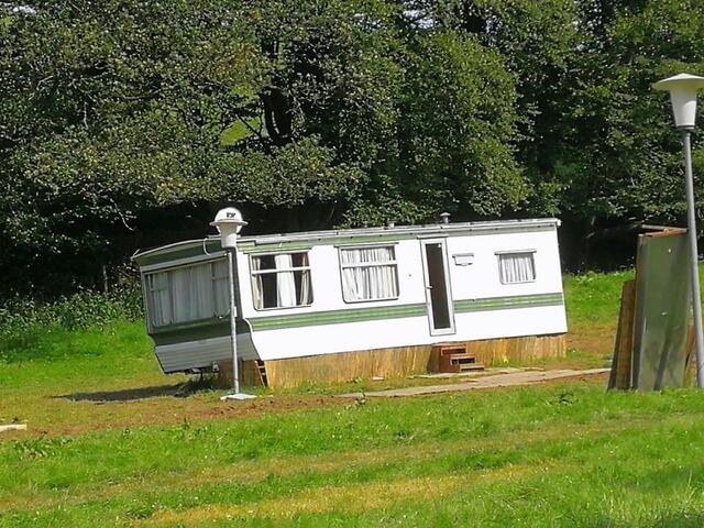 Passte gut zum fiktiven Campingplatz und bot der Crew viele Möglichkeiten.