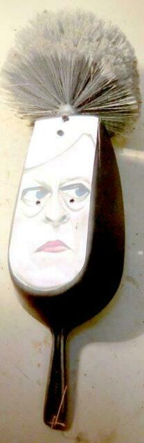 Theresa May unnahbar
