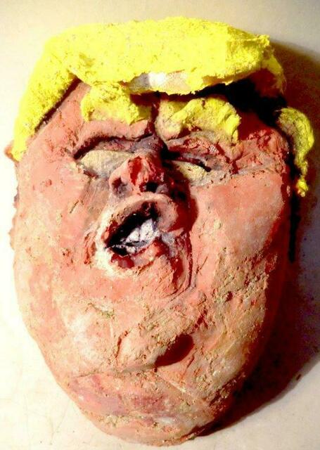 Trump aus Sanitärsilikon, bemalt