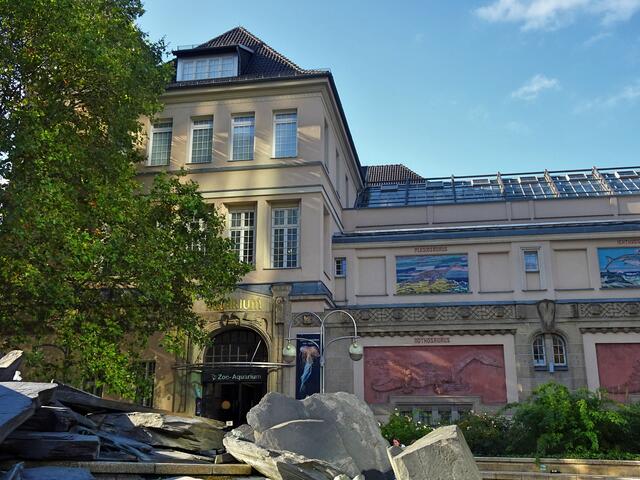 Aquarium Berlin am Olof-Palme-Platz / Budapester Str.
