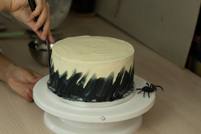 Vanessa Bärtles Halloween-Spinnentorte