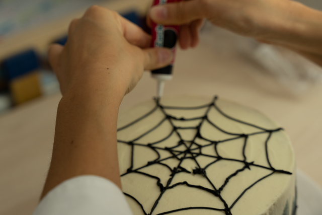 Vanessa Bärtles Halloween-Spinnentorte