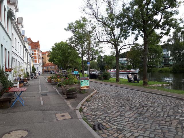 Leben und Schifffahrt "An der Obertrave"