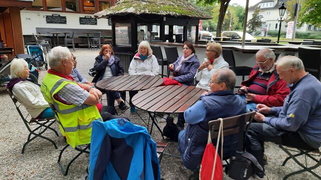 Vier-Jahreszeiten-Einkehr. ... Eine Radtour des https://www.ADFC-Langenhagen.de