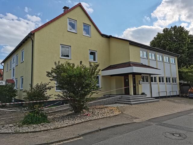 Der angeblich marode Kindergarten Aue wurde für kleines verkauft - auf seinem Gelände hätte problemlos eine neue KiTa bauen können.