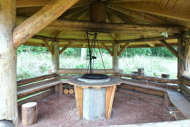 Schutzhütte an der Grenze zwischen Thüringen und Sachsen - Anhalt