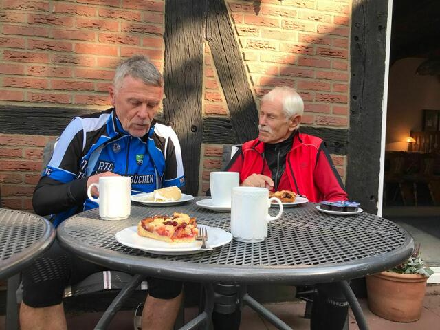 Zwetschgenkuchen für unsere Dame.