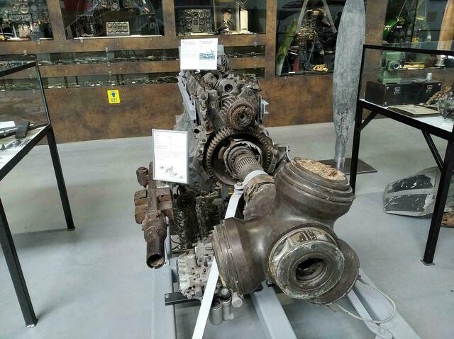 Motor einer abgestürzten Focke-Wulf 190 D (1.273 kW).