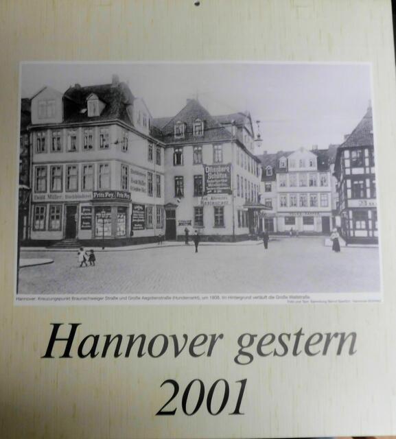 Noch einmal Hundemarkt, Kreuzungspunkt Braunschweiger Straße und Große Aegidienstraße, um 1908.