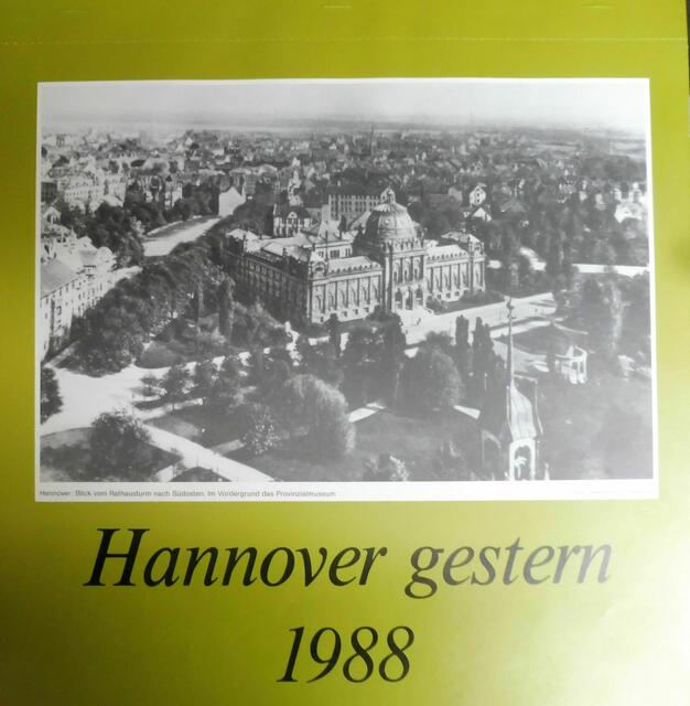Blick vom Rathausturm auf das Provinzialmuseum, heute Landesmuseum,